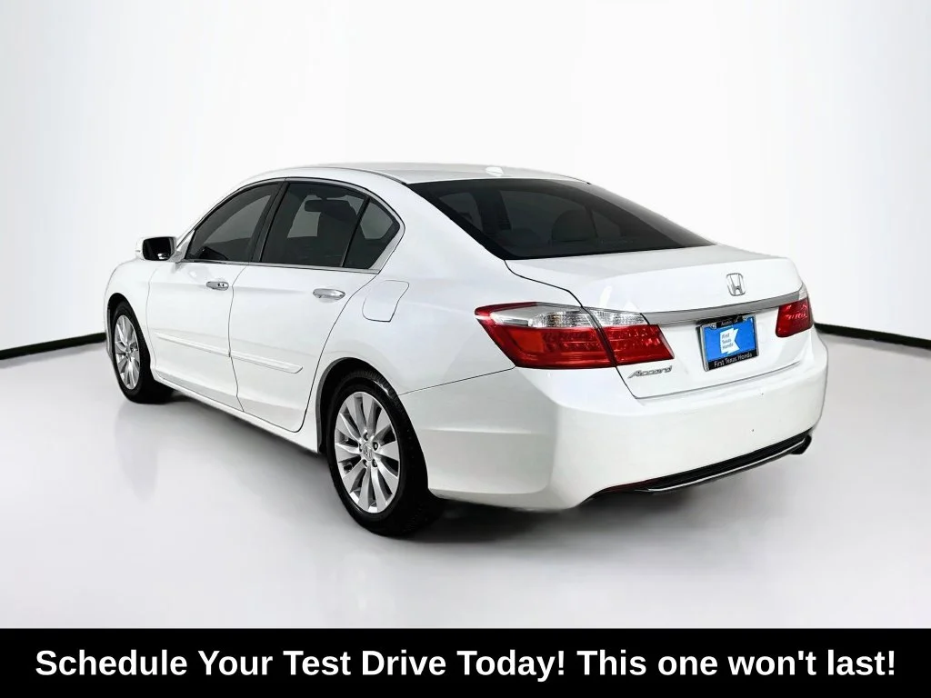 Used 2015 White Honda EX-L image 5