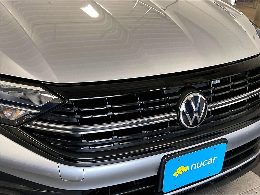 Used 2023 Gray Volkswagen 1.5T Sport image 30
