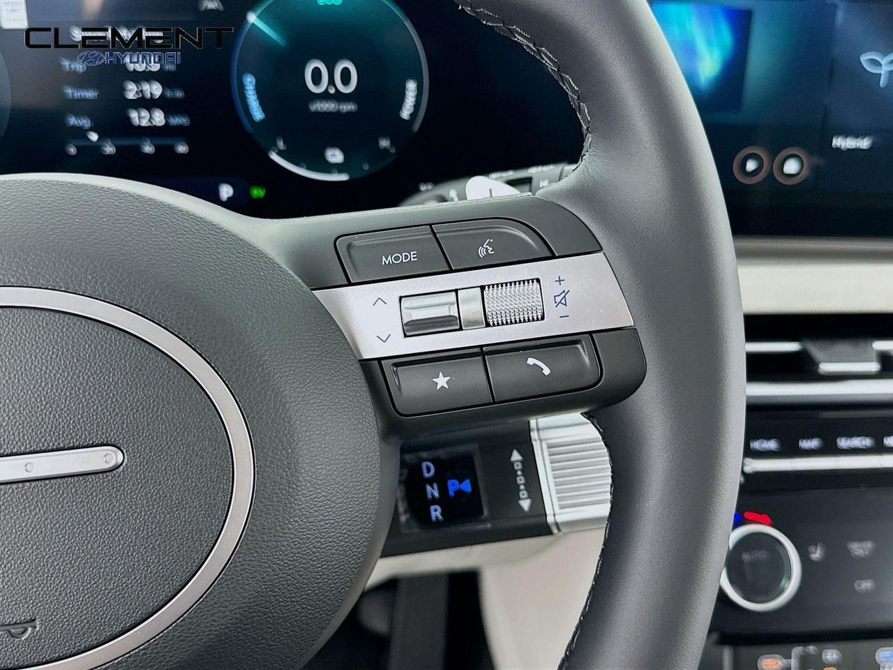 New 2026 Silver Hyundai SEL Convenience image 15