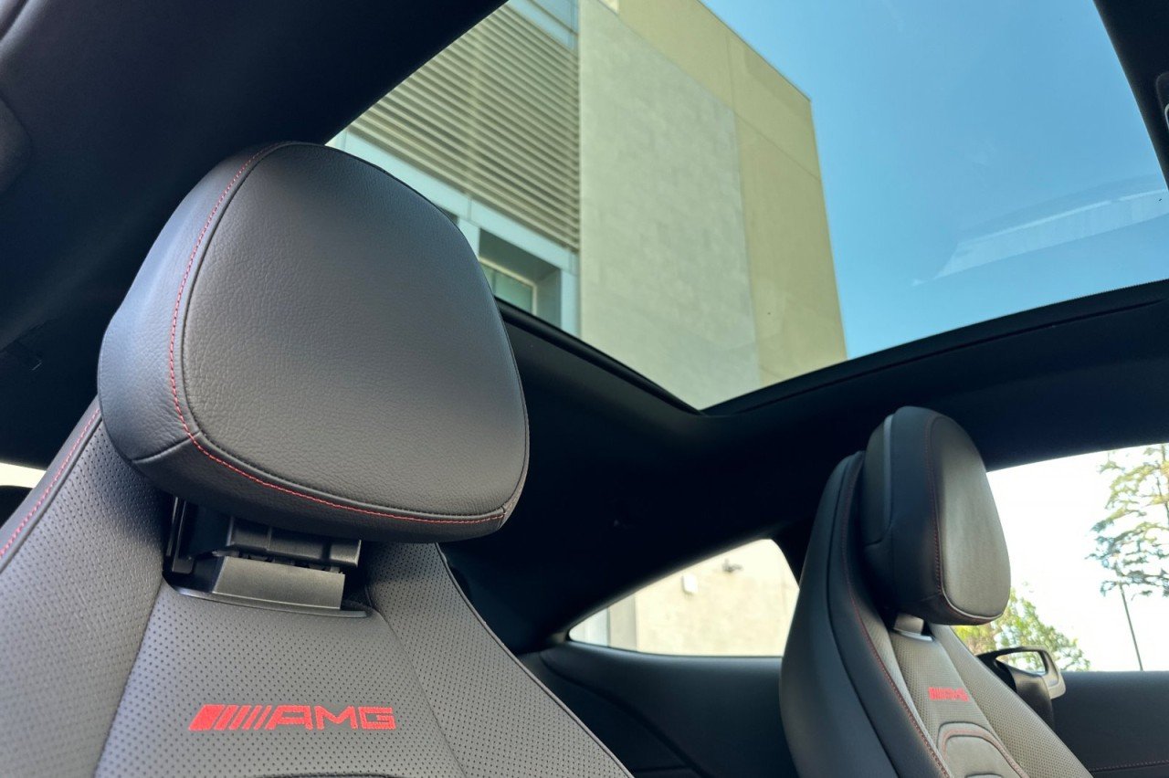 New 2026 MANUFAKTUR Moonlight White Metallic Mercedes-Benz AMG® CLE 53 4MATIC+ Coupe image 14