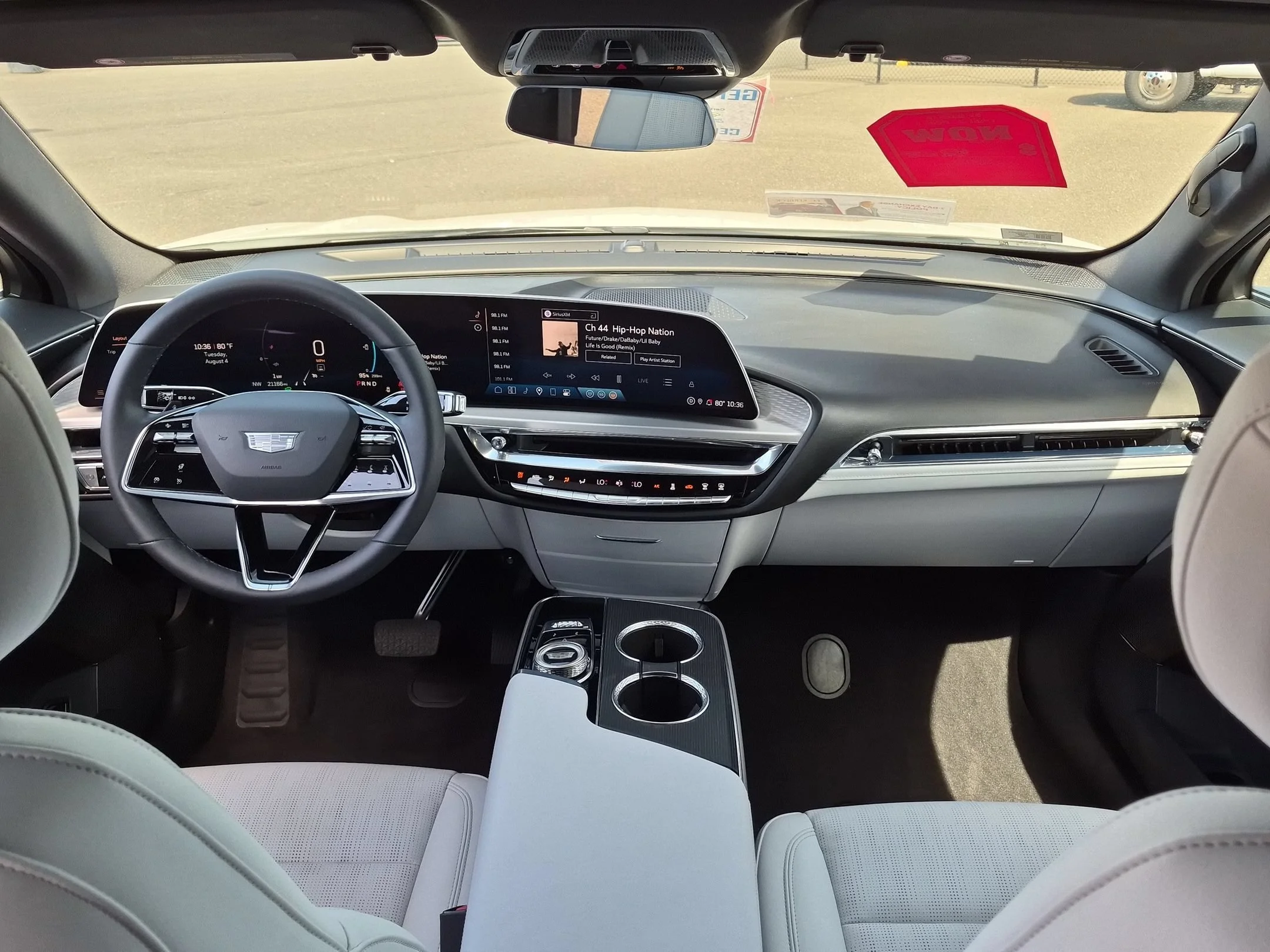 Used 2024 Crystal White Tricoat Cadillac Sport image 19