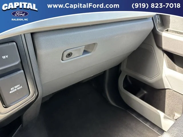 Used 2025 White Ford XLT image 27