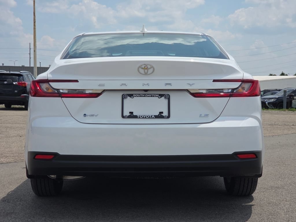 New 2026 Ice Cap Toyota LE image 18