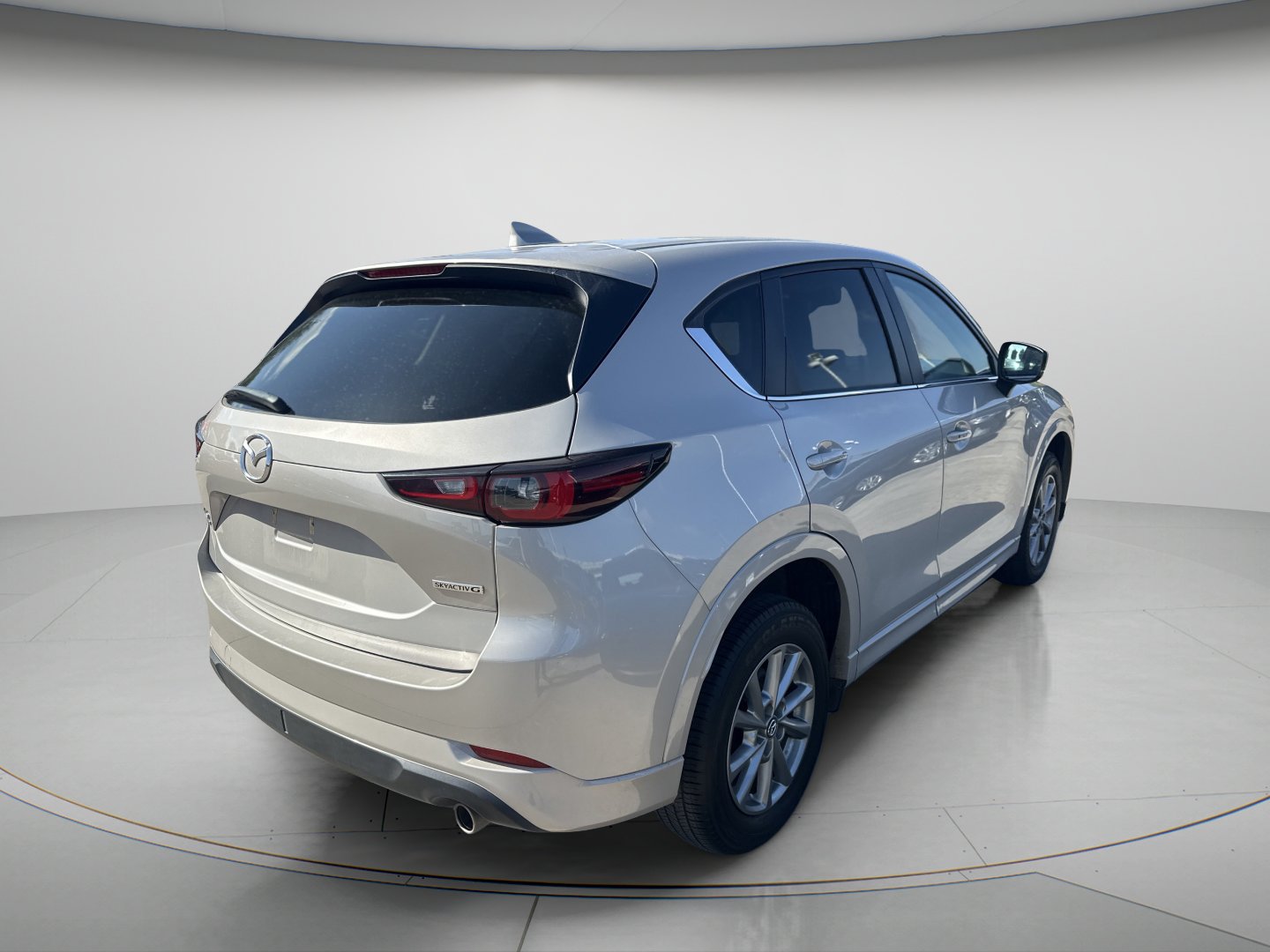 Used 2025 Platinum Quartz Metallic Mazda 2.5 S Preferred Package image 7