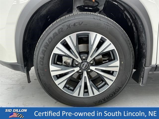 Certified Used 2023 Pearl White Tricoat Nissan SV image 18