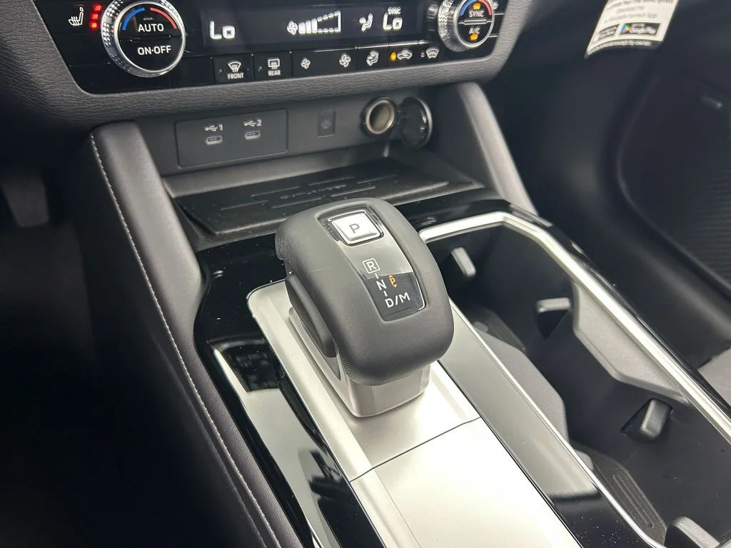 2025 Mitsubishi Outlander Trail Edition - Photo 31