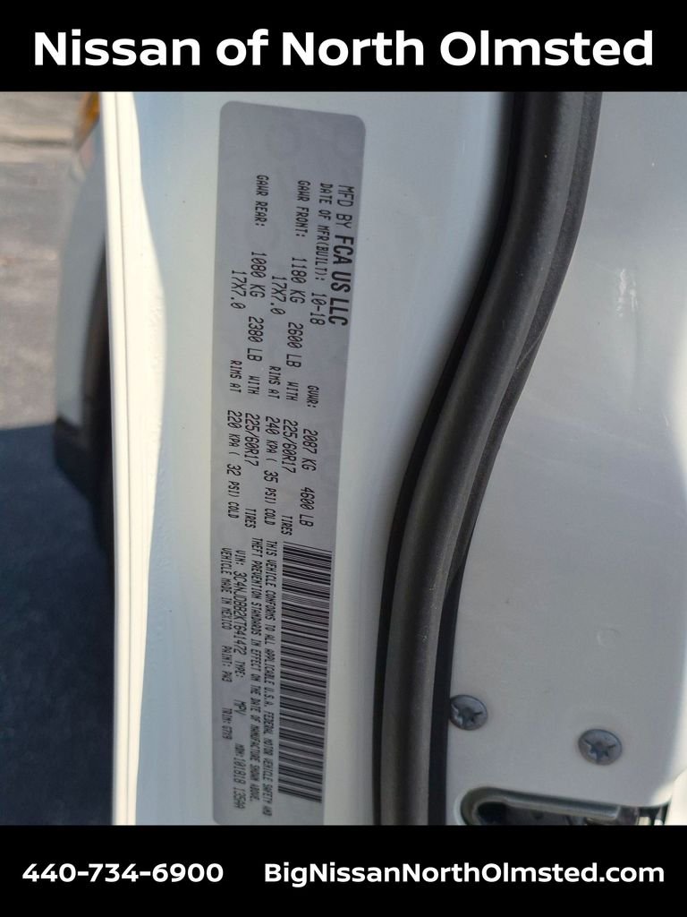 Used 2019 White Clearcoat Jeep Latitude image 30