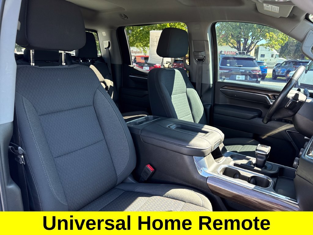 Used 2022 Summit White Chevrolet RST image 27