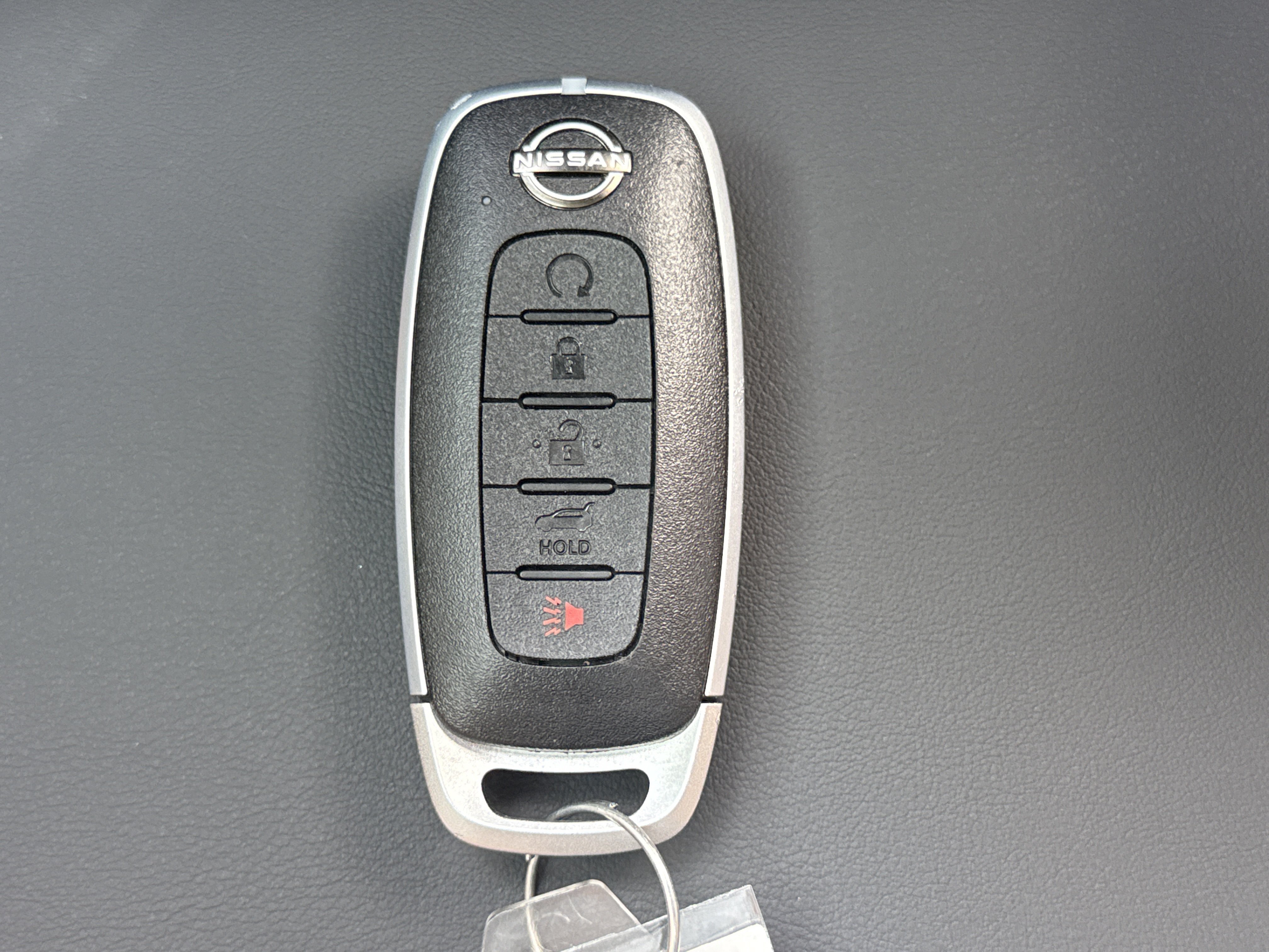 New 2026 Everest White Pearl Tricoat Nissan SL 4WD image 23