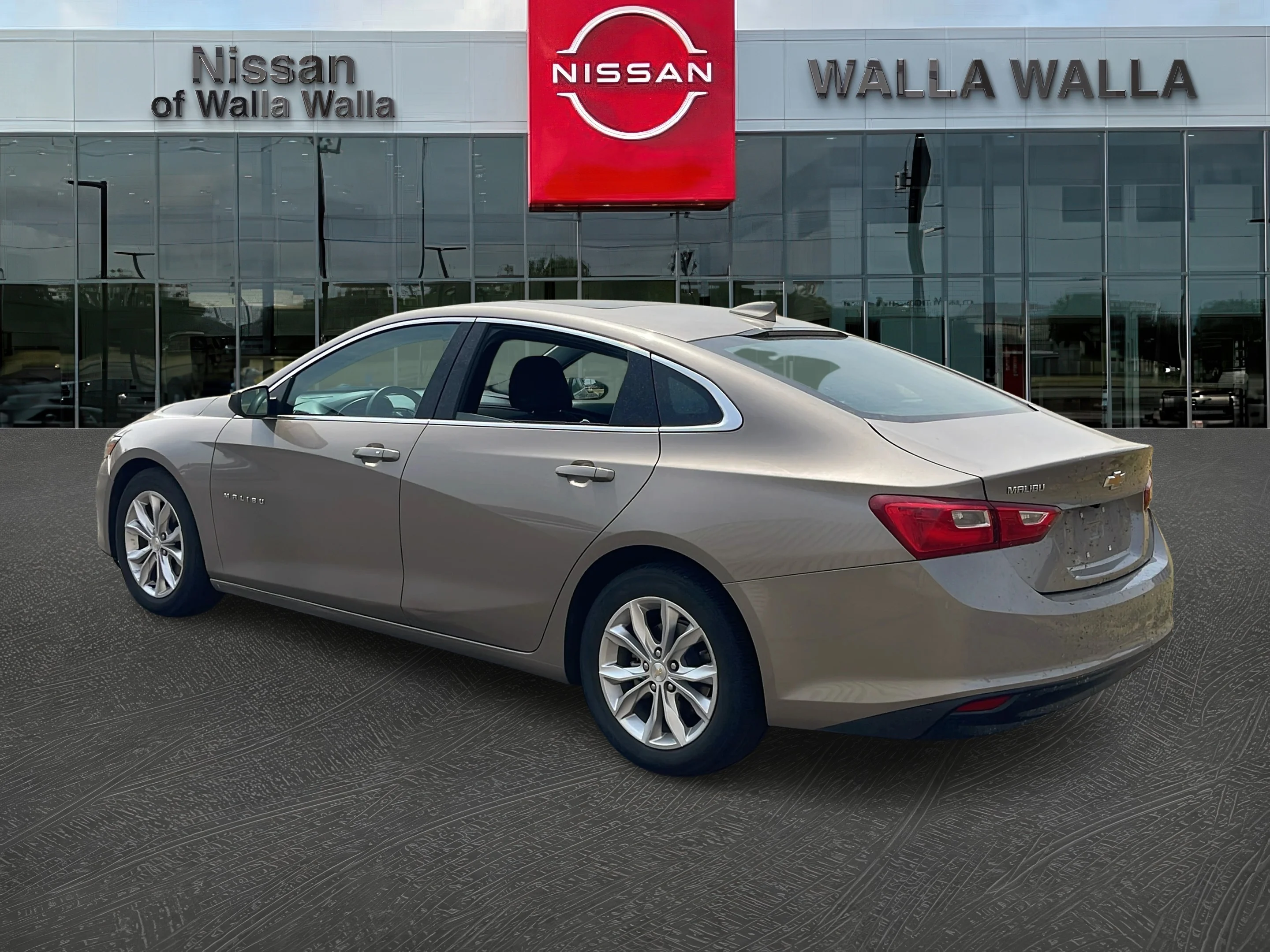 2023 Chevrolet Malibu 1LT - Photo 5