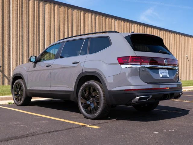 New 2026 Gray Volkswagen 2.0T SE w/Technology image 3