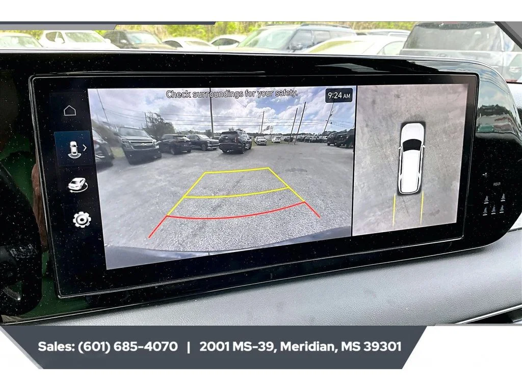 Used 2024 Abyss Black Pearl Hyundai Limited image 14