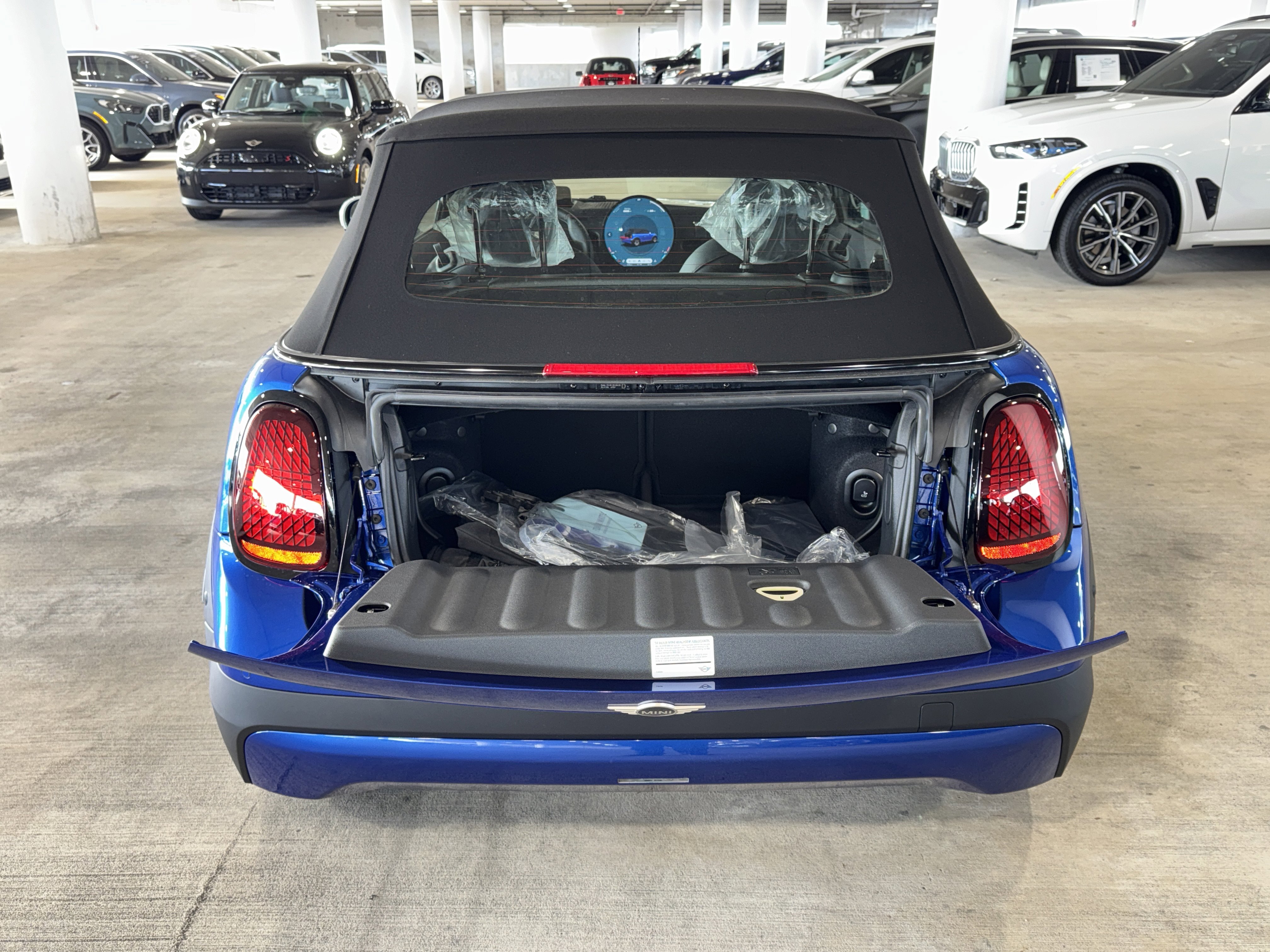 2026 MINI Convertible S - Photo 11