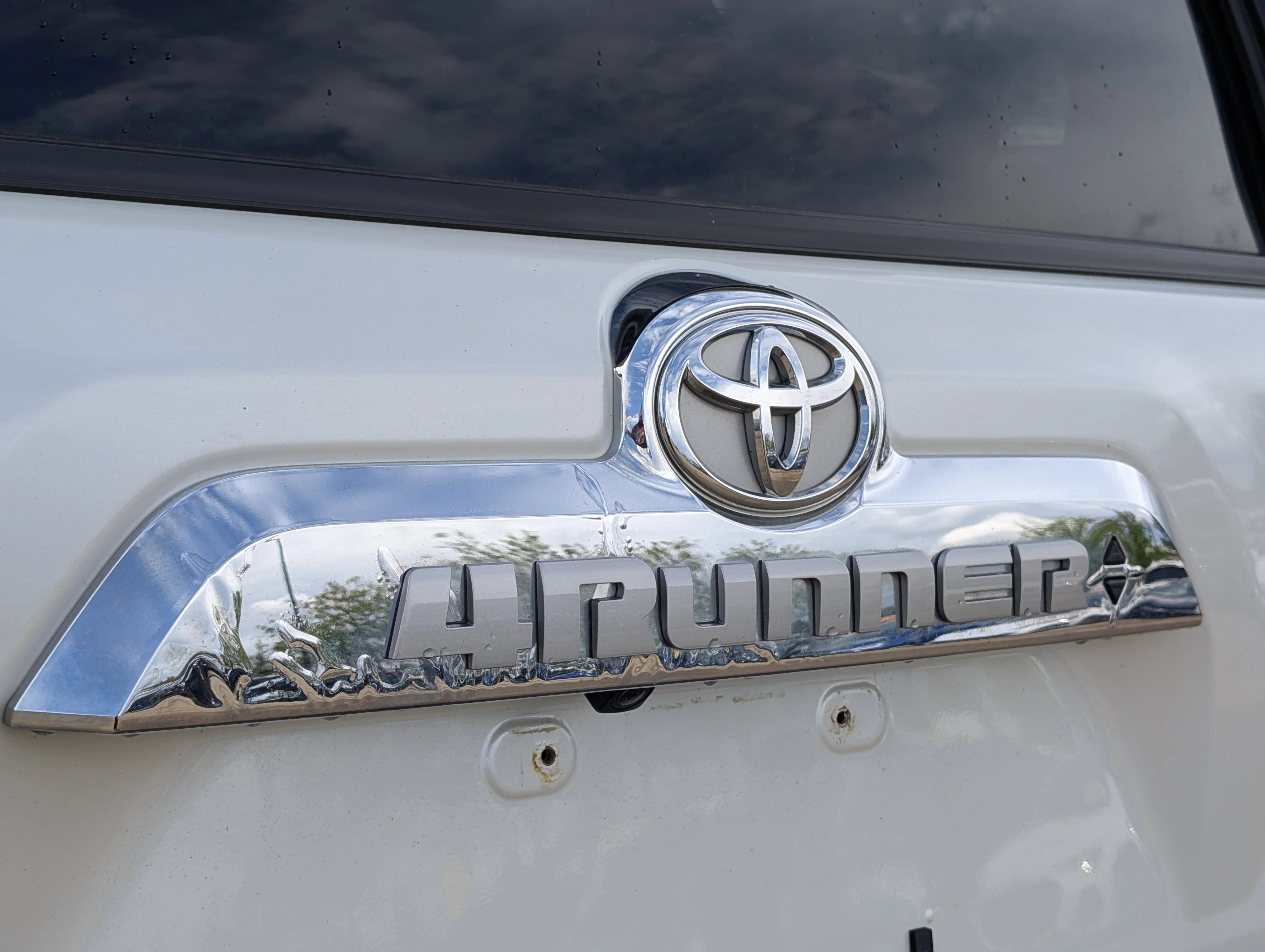 Used 2023 Blizzard Pearl Toyota LIMITED image 14