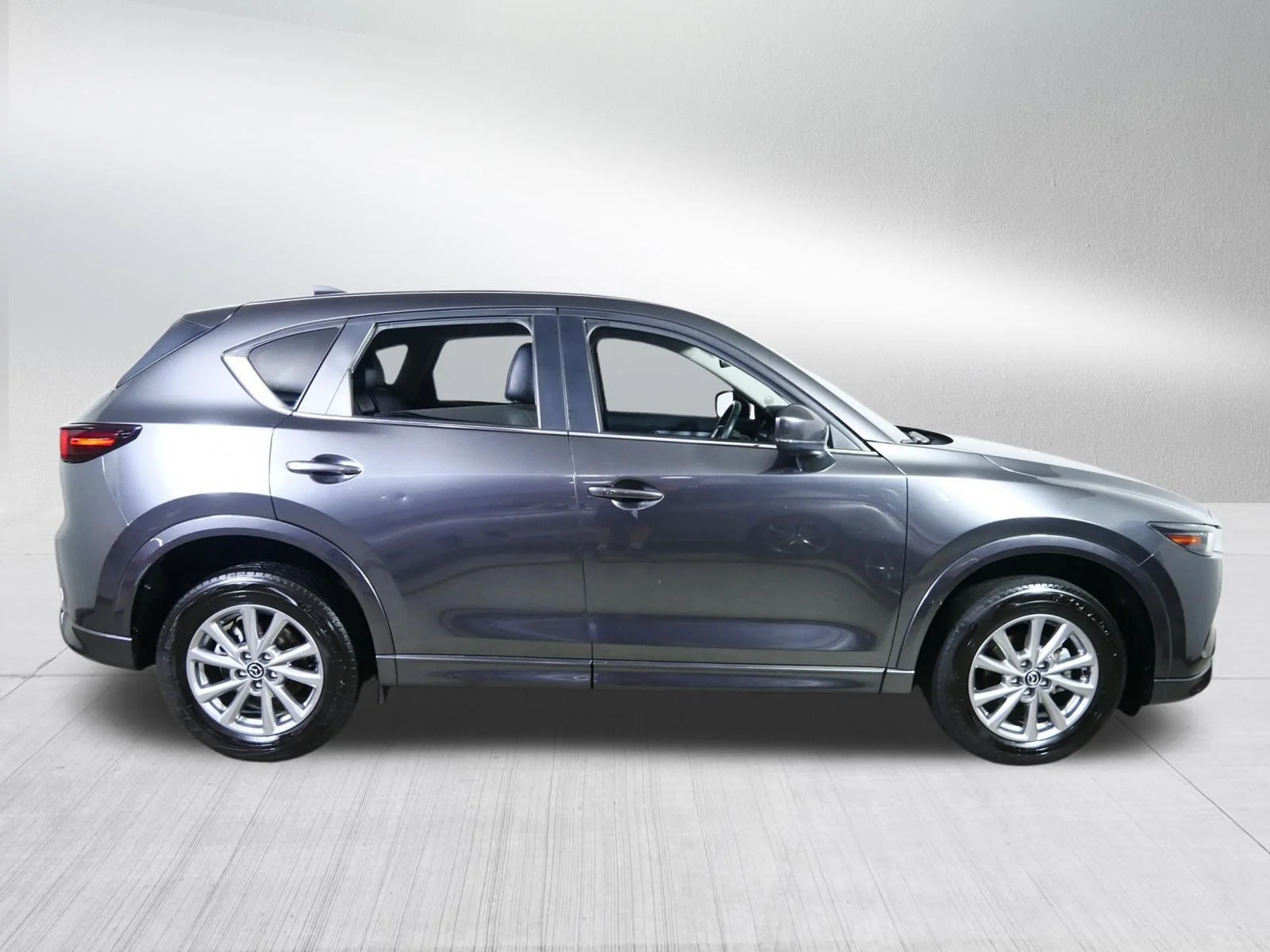 Used 2024 Machine Gray Metallic Mazda 2.5 S Select Package image 8
