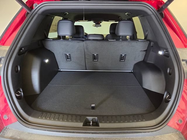2027 Chevrolet Equinox LT - Photo 15