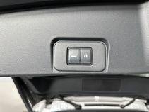 Used 2025 Everest White Pearl Nissan SV image 23