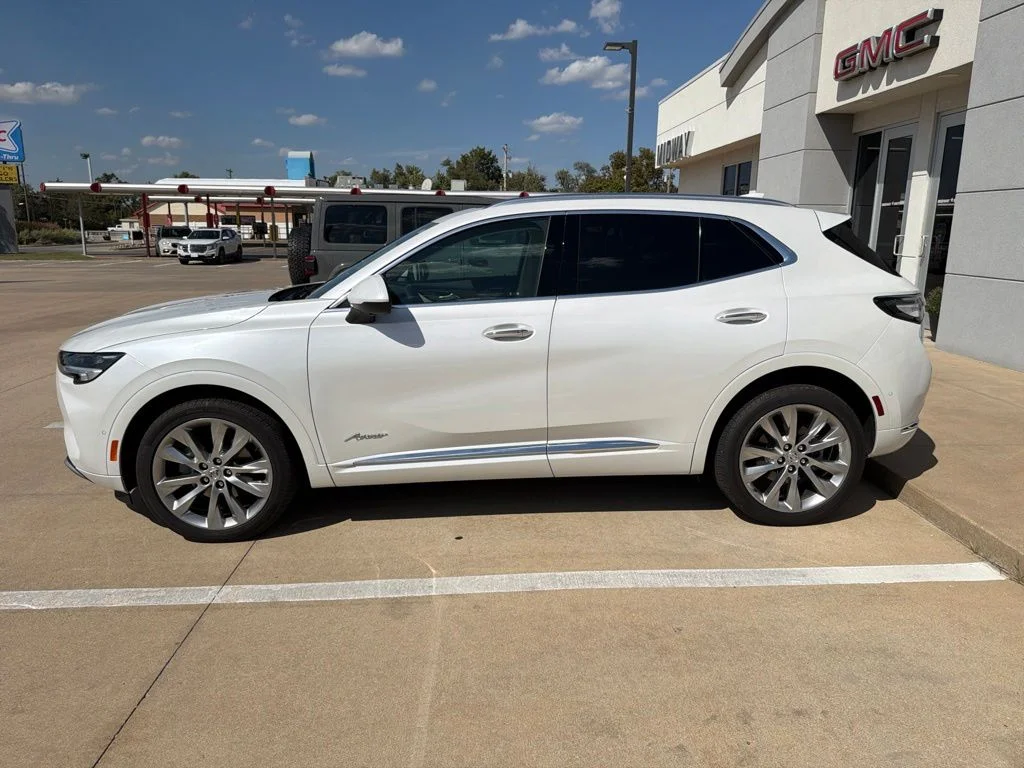 Used 2023 White Buick Avenir image 7