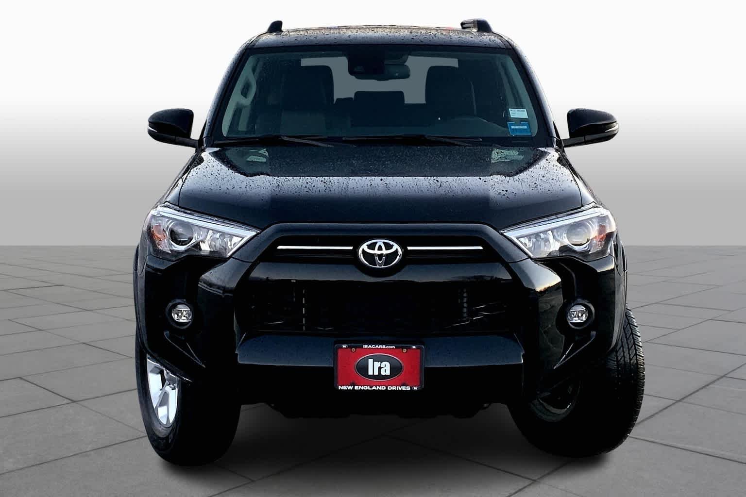 Used 2021 Midnight Black Metallic Toyota SR5 Premium image 4