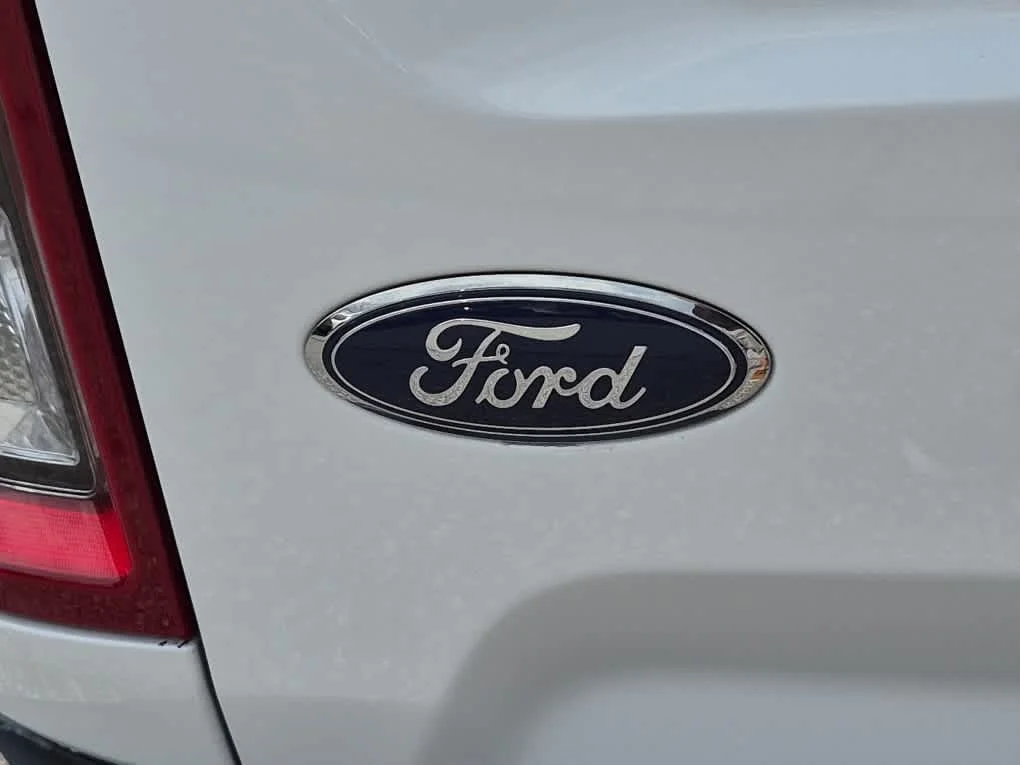 Used 2023 Oxford White Ford Outer Banks image 22