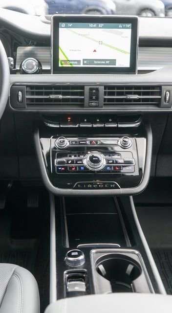 Used 2022 Blue Lincoln Standard image 17