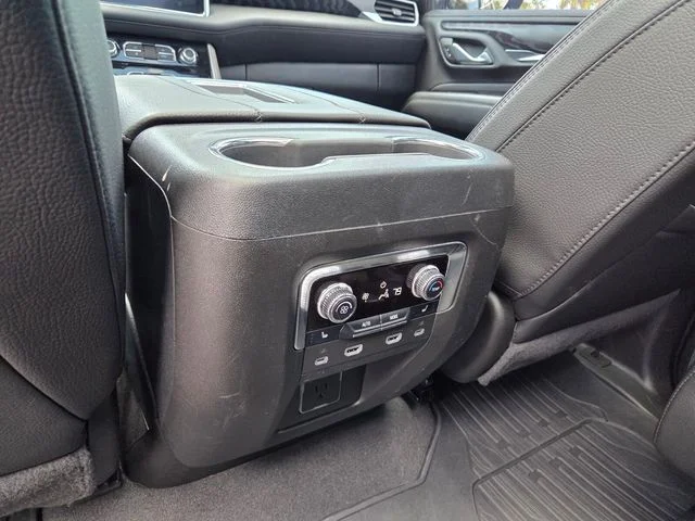 Used 2024 Silver GMC Denali image 9
