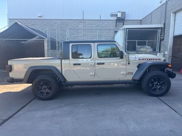 Used 2022 Beige Jeep Mojave image 30