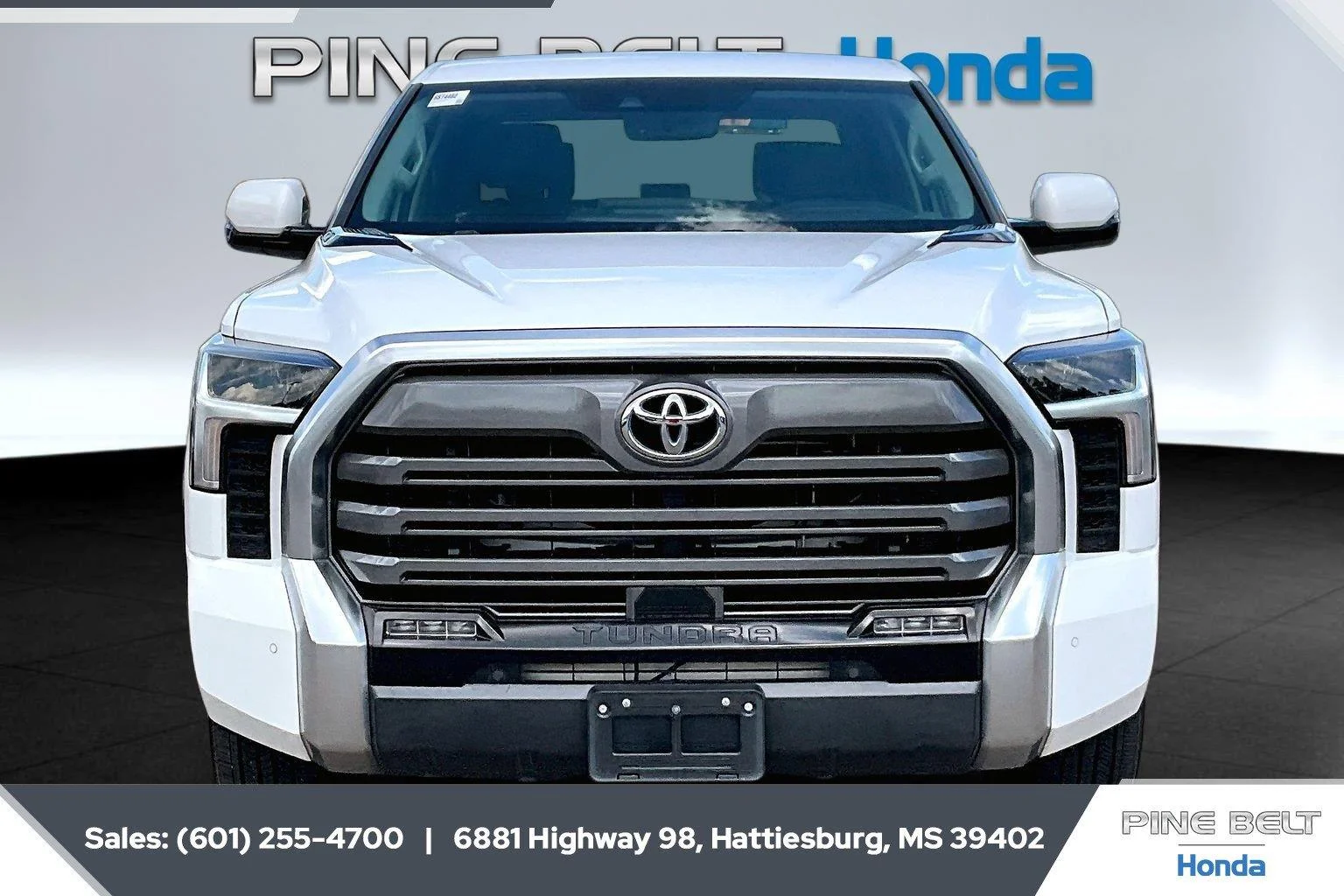 Used 2022 White Toyota Limited Hybrid image 3