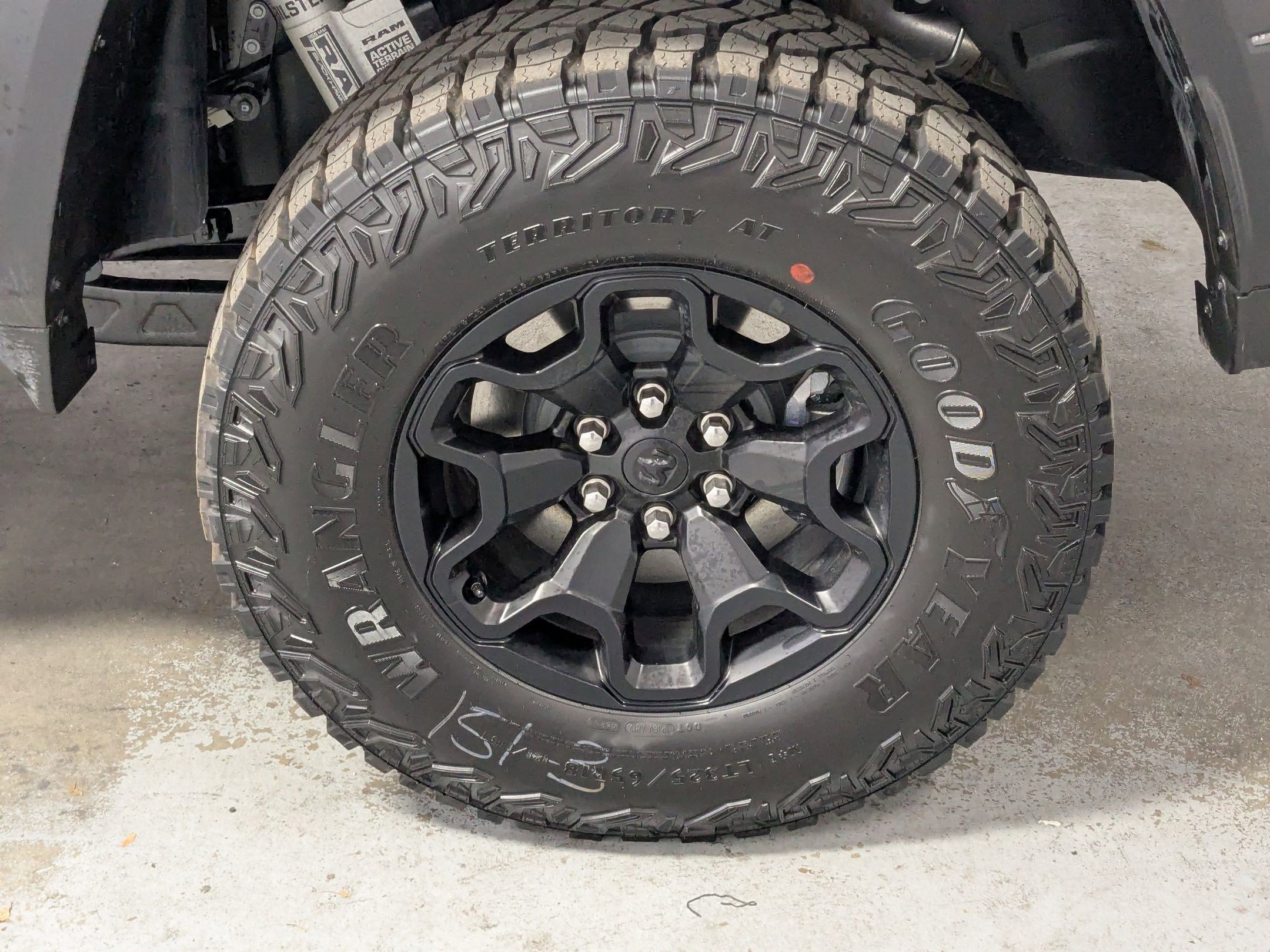 New 2026 Forged Blue Metallic Exterior Paint RAM RHO image 19