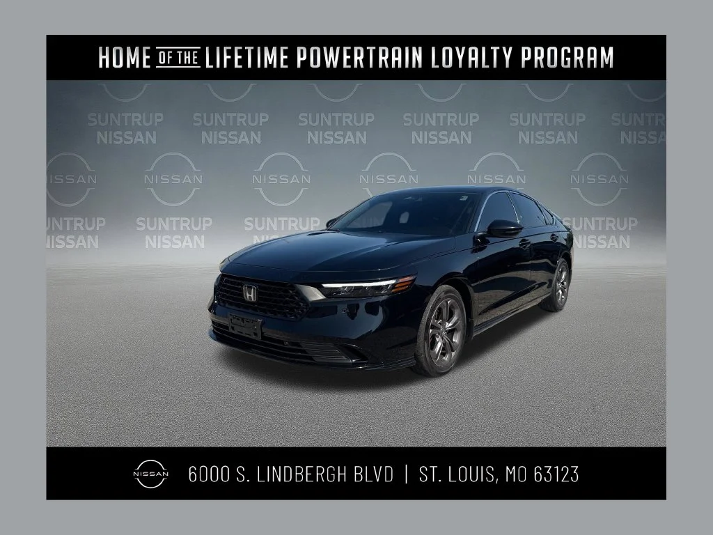 Used 2025 Black Honda EX-L image 1