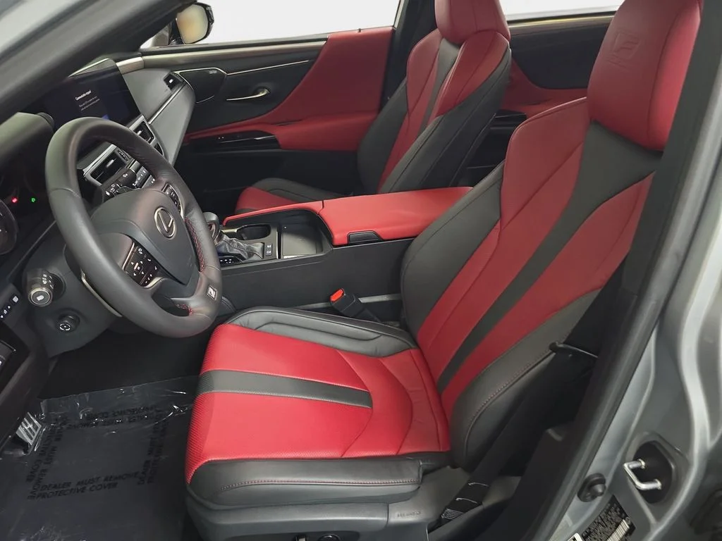 Used 2024 IRIDIUM Lexus 300h F SPORT Handling image 18