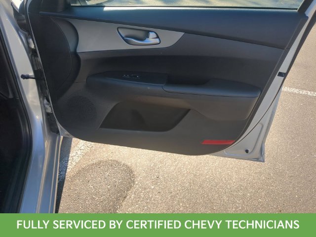 Used 2020 Silver Kia LXS image 36