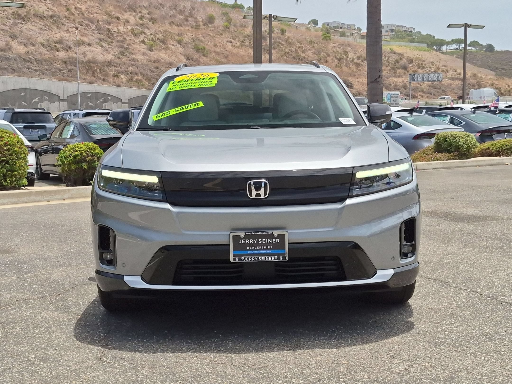 New 2026 Mercury Silver Metallic Honda Elite image 14