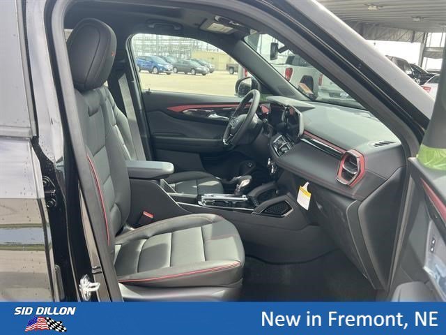 New 2026 Mosaic Black Metallic Chevrolet RS image 6