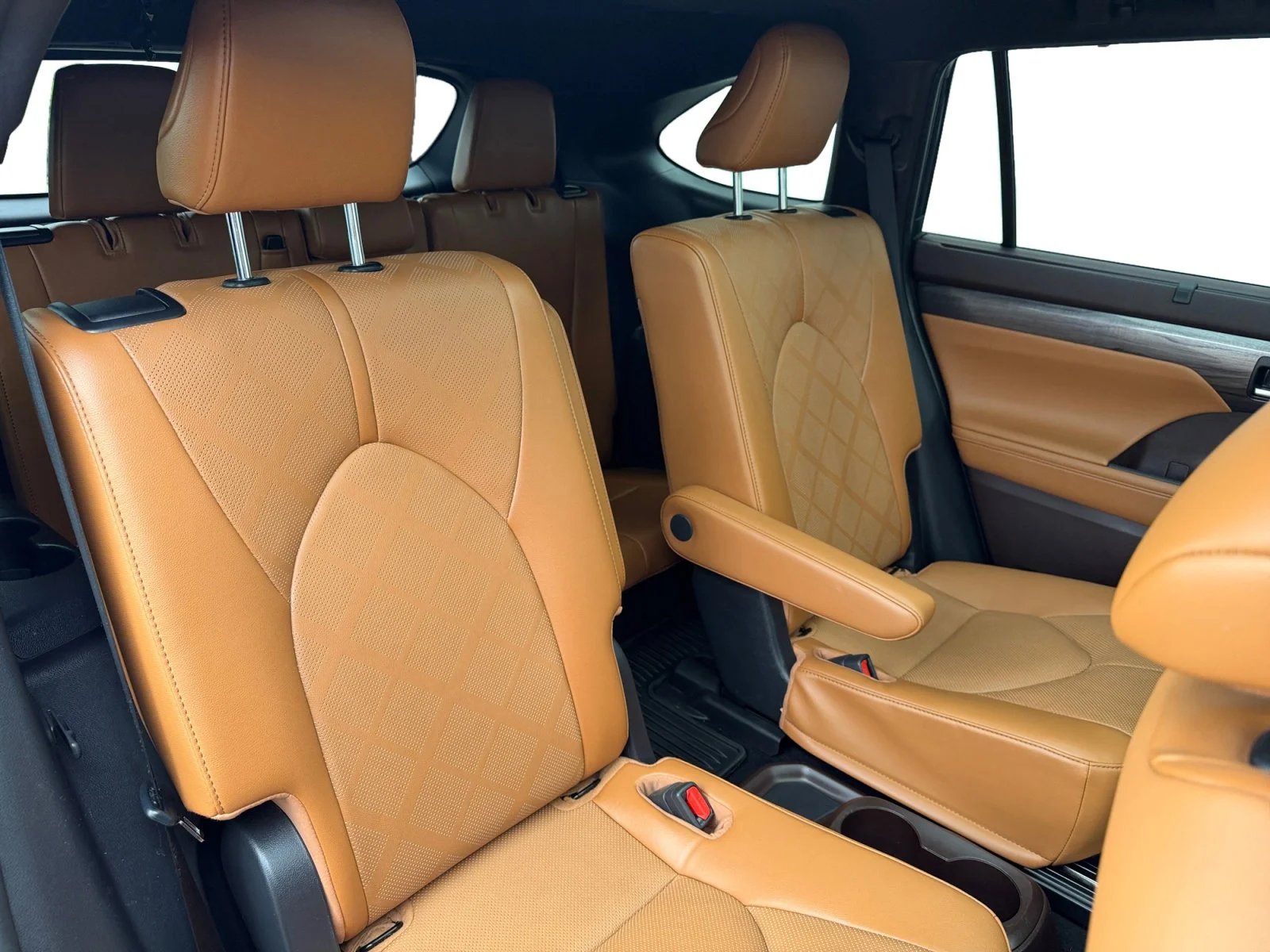 Used 2022 Blue Toyota Platinum image 35