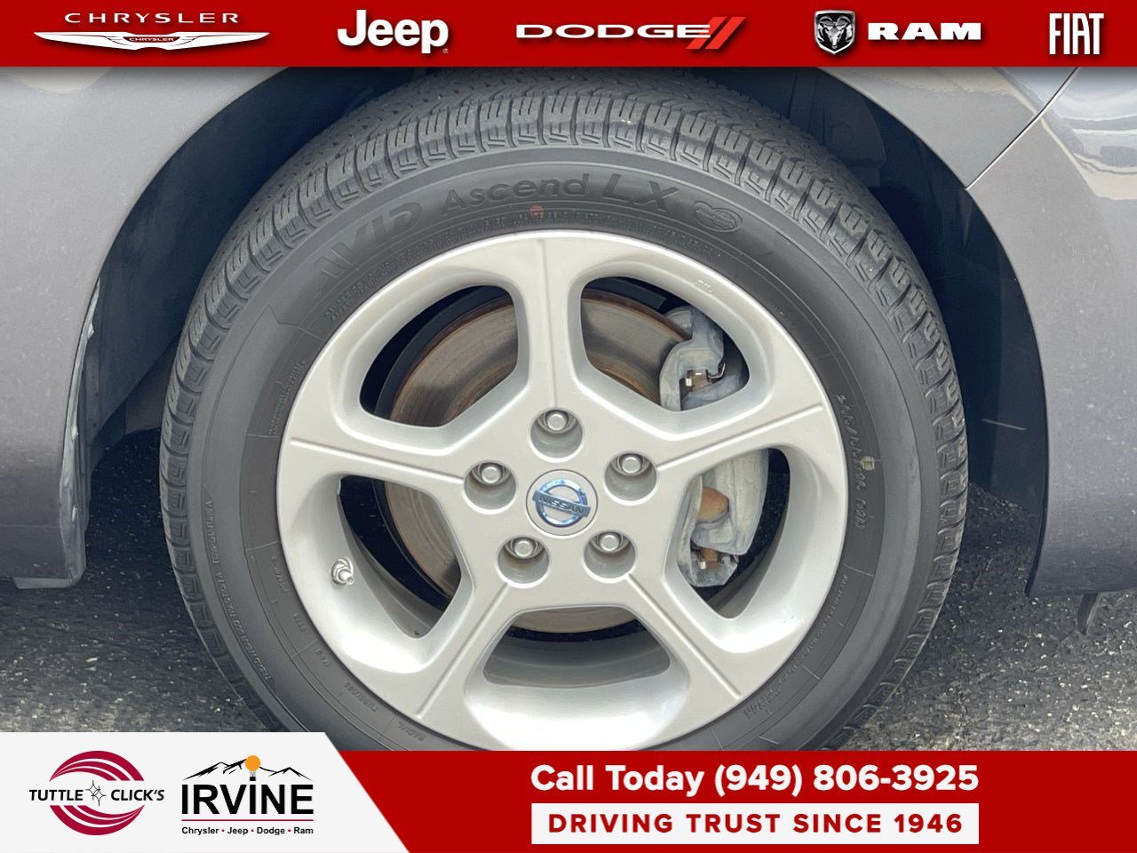 Used 2013 Metallic Slate Nissan SV image 10