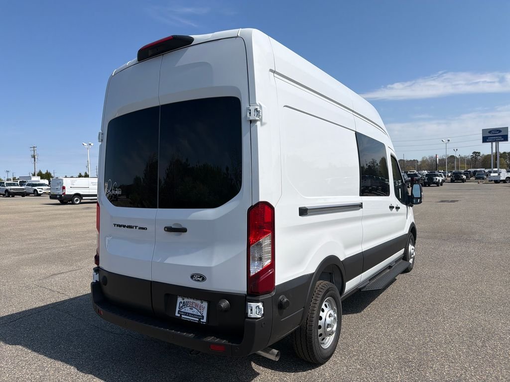 New 2026 Oxford White Ford Cargo Van image 6