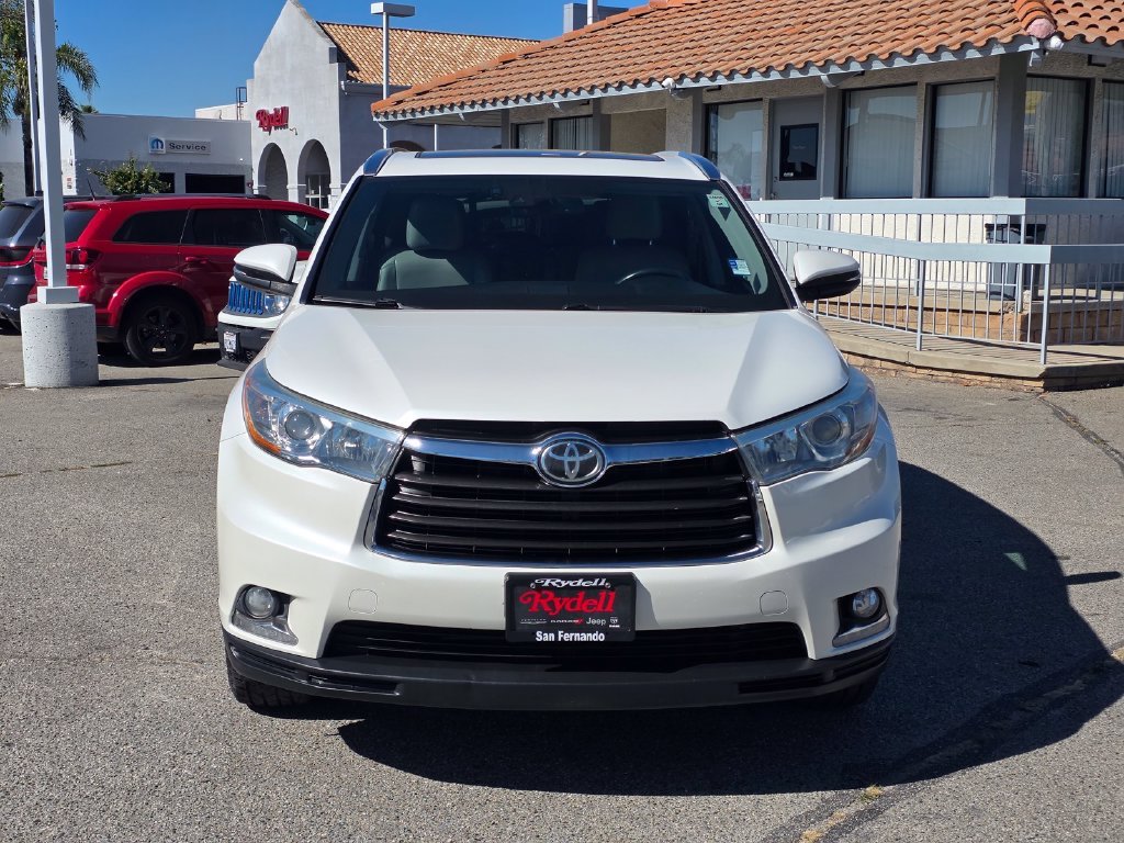Used 2016 Toyota Highlander Limited Platinum with VIN 5TDDKRFH7GS297692 for sale in San Fernando, CA