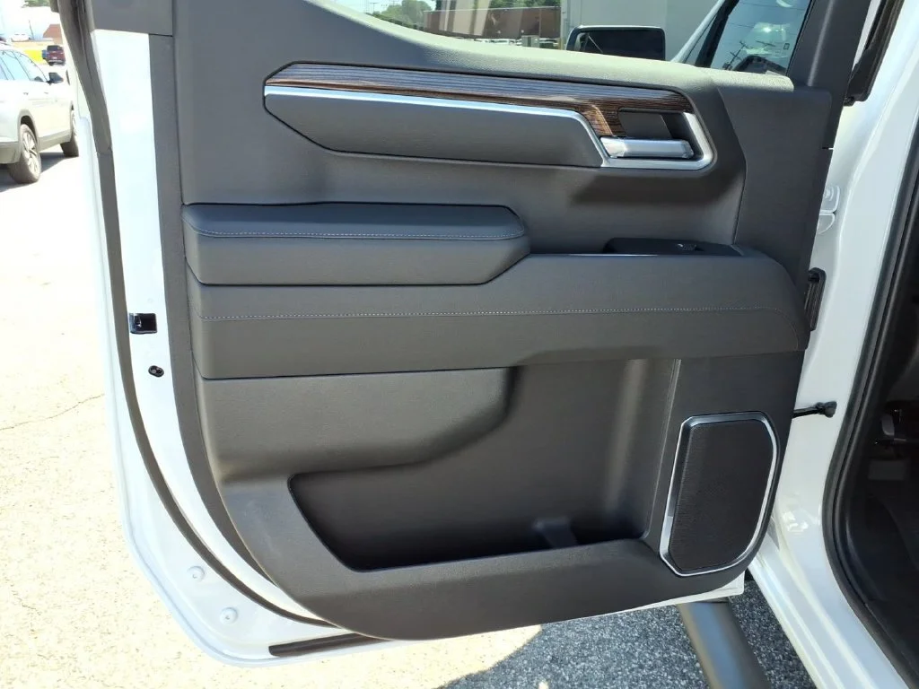 2026 Chevrolet Silverado 1500 RST - Photo 26