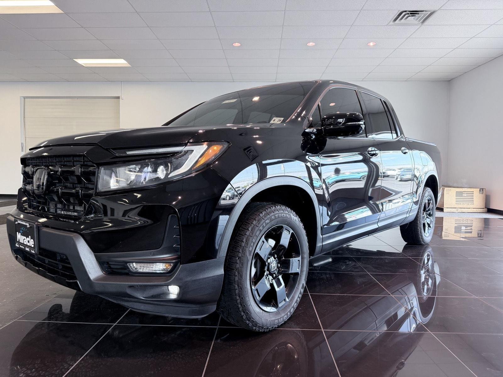 Used 2024 Black Honda Black Edition image 3