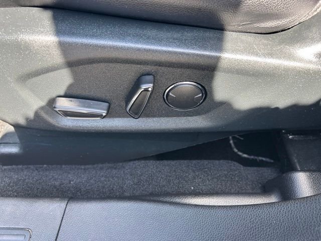 Used 2018 Magnetic Ford XLT image 16