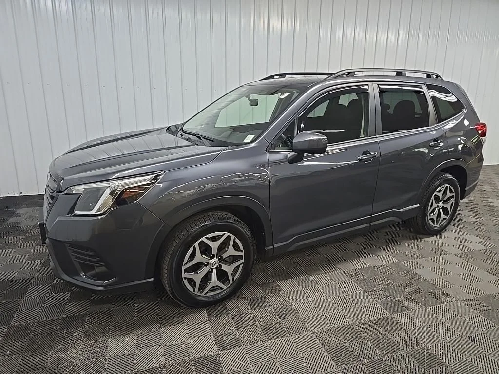 Used 2022 Gray Subaru Premium image 6