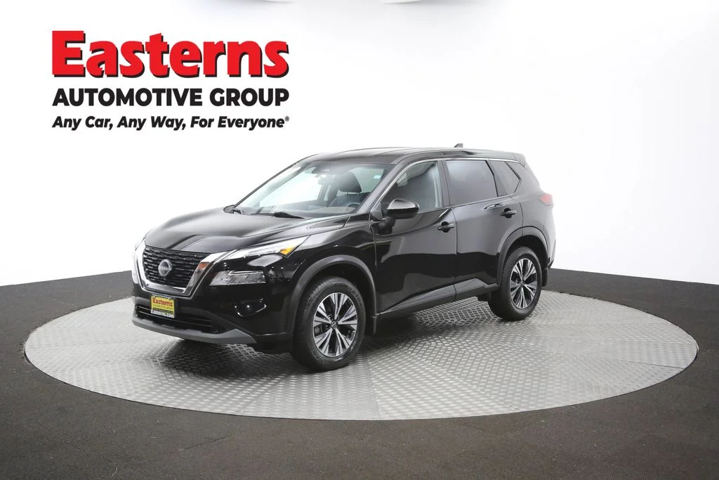 Used 2023 Black Nissan SV image 55