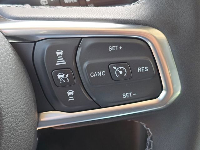New 2026 Goldilocks Exterior Paint Jeep Sahara image 21