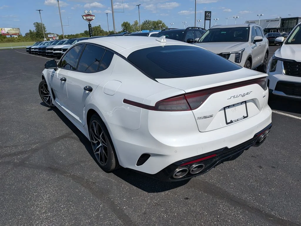 Used 2023 Snow White Pearl Kia GT-Line image 5