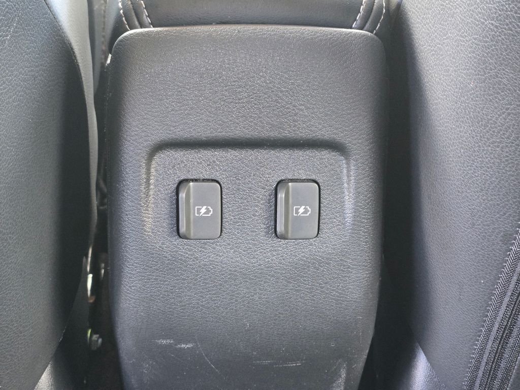 2024 Nissan Kicks SR - Photo 25
