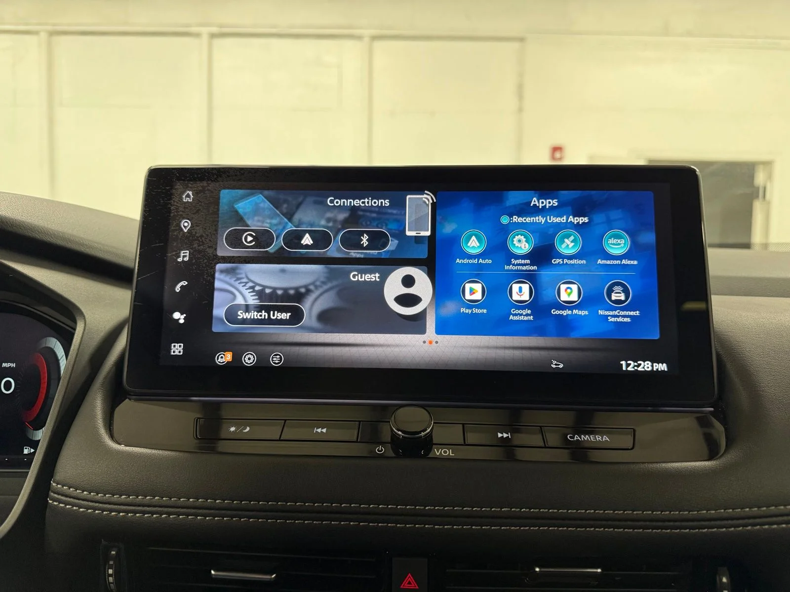 Used 2024 Black Nissan Platinum image 13
