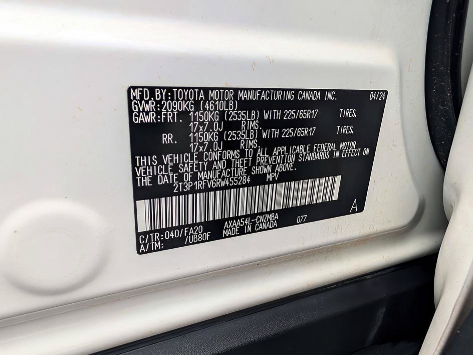 Used 2024 Ice Toyota XLE image 32