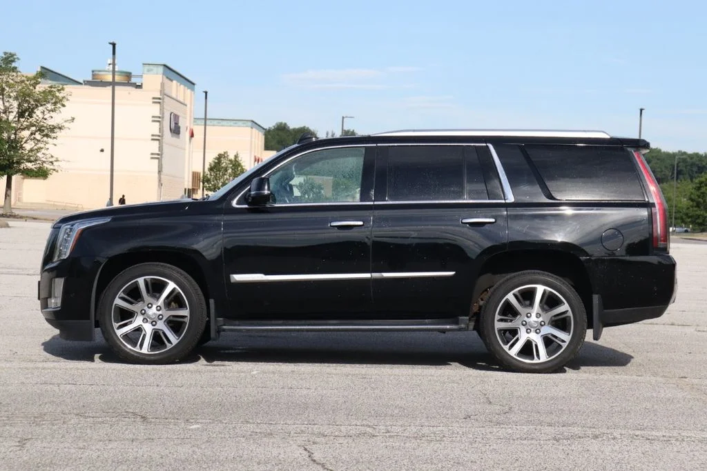 Used 2017 Black Raven Cadillac Luxury image 6