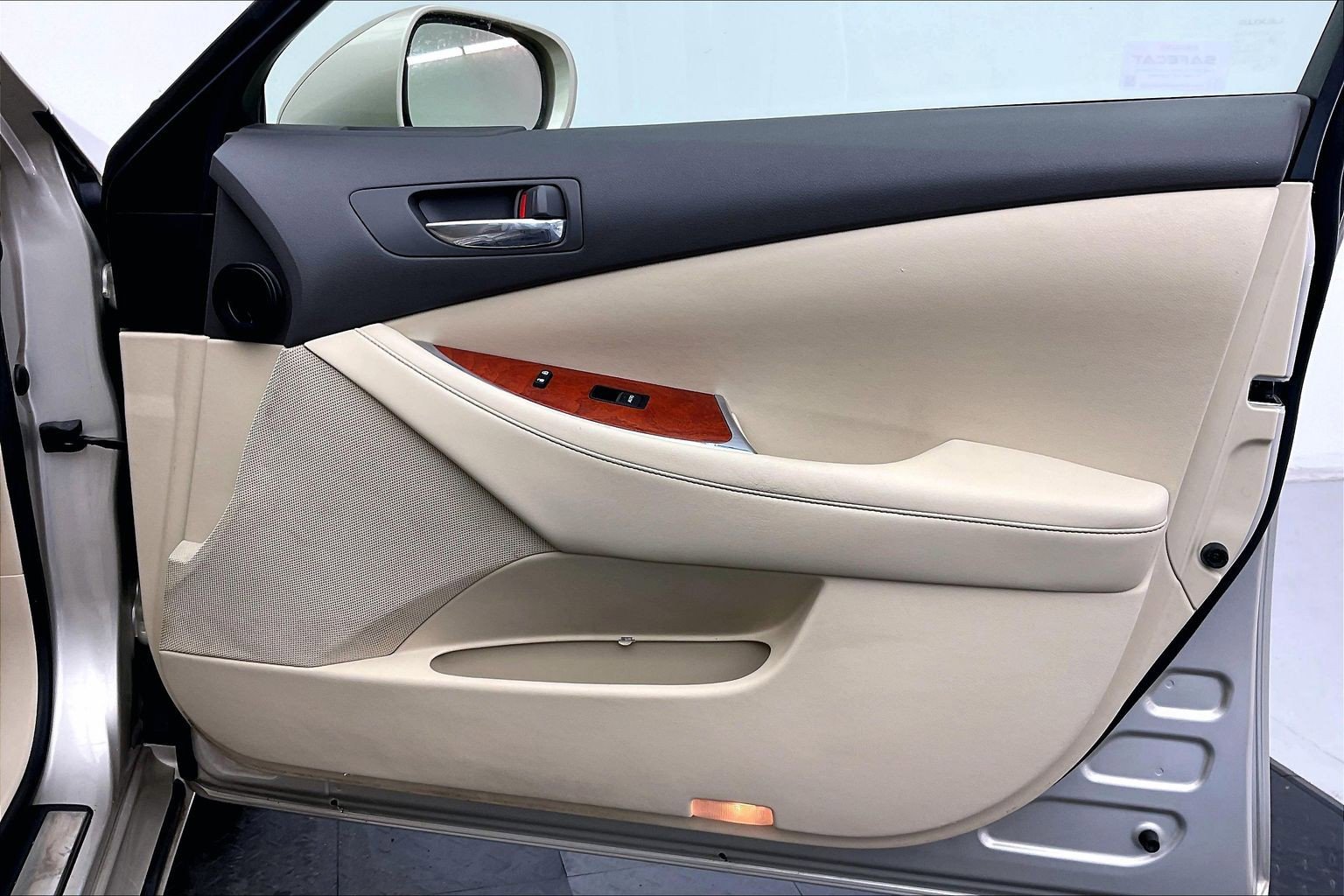 Used 2012 Satin Cashmere Metallic Lexus 350 image 26